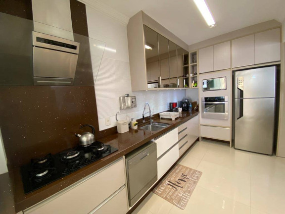 Imagem Apartamento com 3 Quartos à Venda, 310 m² em Centro - Balneário Camboriú Imagem Apartamento com 3 Quartos à Venda, 310 m² em Centro - Balneário Camboriú