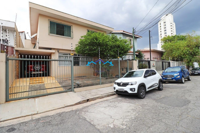 Sobrado com 4 Quartos à Venda, 250 m² em Campo Belo - São Paulo
