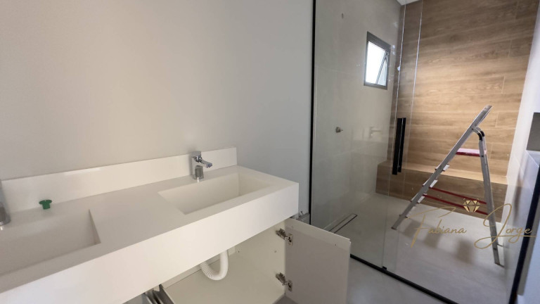 Imagem Casa com 3 Quartos à Venda, 300 m² em Roncáglia - Valinhos Imagem Casa com 3 Quartos à Venda, 300 m² em Roncáglia - Valinhos