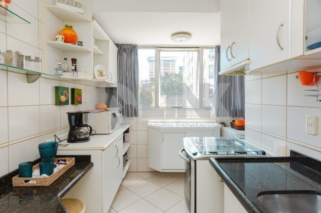 Imagem Apartamento com 3 Quartos à Venda, 95 m² em Mont Serrat - Porto Alegre Imagem Apartamento com 3 Quartos à Venda, 95 m² em Mont Serrat - Porto Alegre