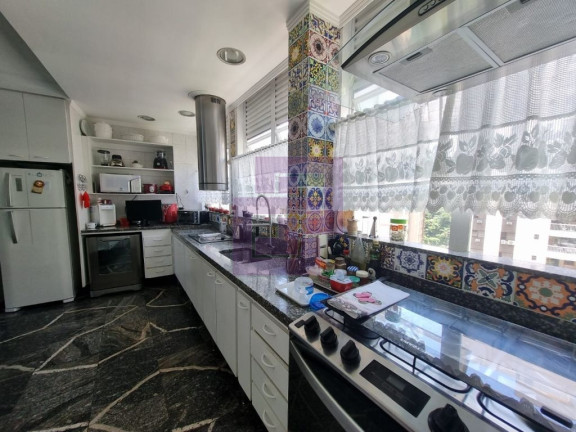 Imagem Apartamento com 4 Quartos à Venda, 375 m² em Pitangueiras - Guarujá
