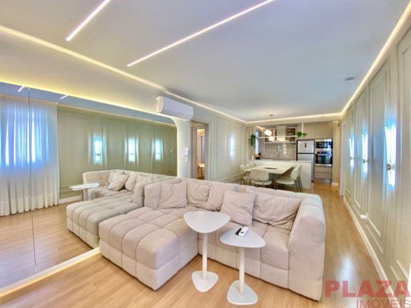 Imagem Apartamento com 2 Quartos à Venda, 83 m² em Centro - Balneário Camboriú