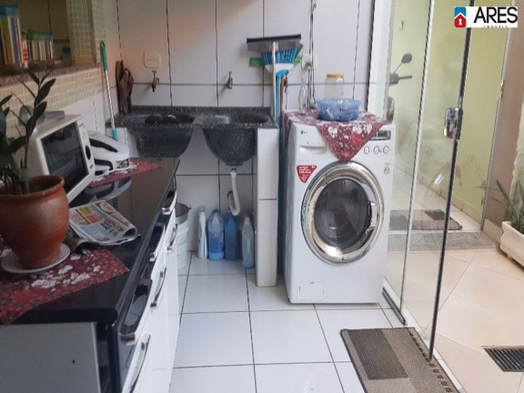 Imagem Casa com 3 Quartos à Venda, 149 m² em Residencial Furlan - Santa Bárbara D'oeste Imagem Casa com 3 Quartos à Venda, 149 m² em Residencial Furlan - Santa Bárbara D'oeste