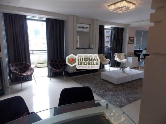 Imagem Apartamento com 4 Quartos à Venda, 271 m² em Centro - Florianópolis