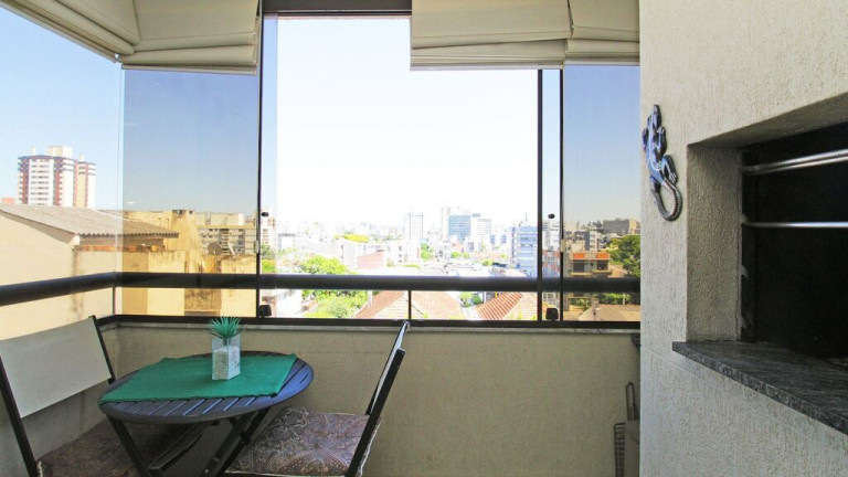 Imagem Apartamento com 2 Quartos à Venda, 56 m² em Santana - Porto Alegre