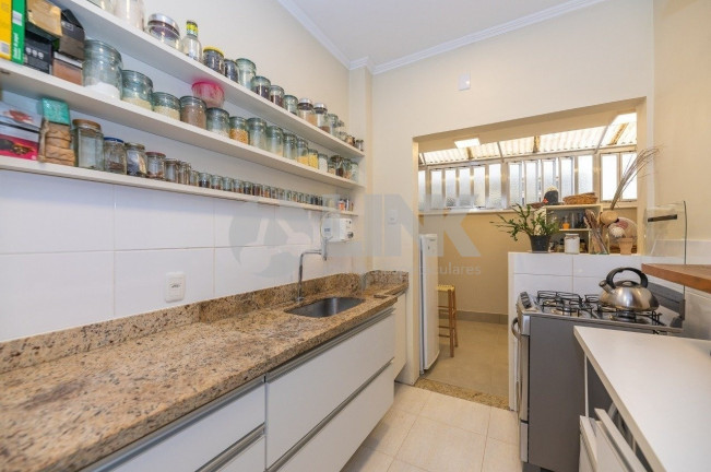 Imagem Apartamento com 3 Quartos à Venda, 126 m² em Moinhos De Vento - Porto Alegre