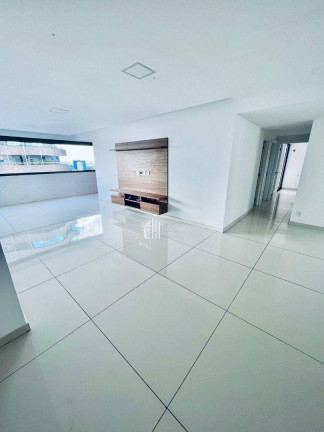 Imagem Apartamento com 3 Quartos à Venda, 216 m² em Jóquei - Teresina