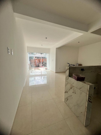Imagem Casa com 2 Quartos à Venda, 100 m² em Laranjeiras - Betim Imagem Casa com 2 Quartos à Venda, 100 m² em Laranjeiras - Betim