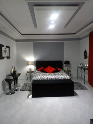 Imagem Sobrado com 4 Quartos à Venda, 360 m² em Parque Itamarati - Jacareí Imagem Sobrado com 4 Quartos à Venda, 360 m² em Parque Itamarati - Jacareí