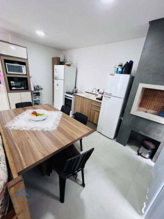 Imagem Casa com 4 Quartos à Venda, 288 m² em Canasvieiras - Florianópolis Imagem Casa com 4 Quartos à Venda, 288 m² em Canasvieiras - Florianópolis