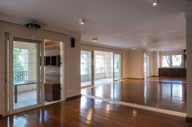 Imagem Apartamento com 3 Quartos à Venda, 306 m² em Jardim Paulistano - São Paulo