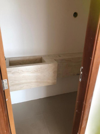 Imagem Apartamento com 4 Quartos à Venda, 225 m² em Jóquei - Teresina