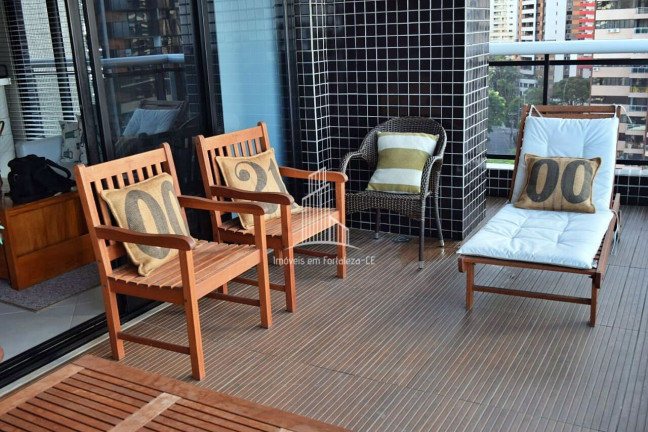 Imagem Apartamento com 2 Quartos à Venda, 68 m² em Meireles - Fortaleza Imagem Apartamento com 2 Quartos à Venda, 68 m² em Meireles - Fortaleza