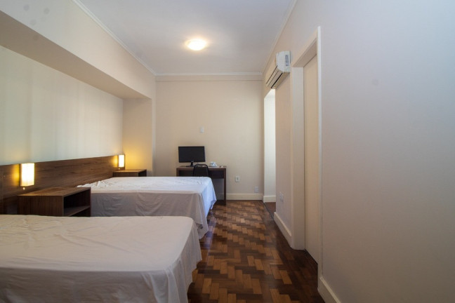 Imagem Imóvel com 1 Quarto à Venda,  em Centro Histórico - Porto Alegre