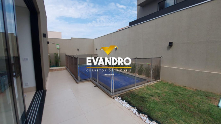 Imagem Casa com 3 Quartos à Venda, 461 m² em Ribeirão Do Lipa - Cuiabá