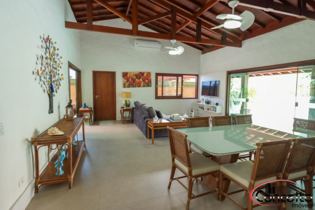 Imagem Casa de Condomínio com 6 Quartos à Venda, 302 m² em Lázaro - Ubatuba