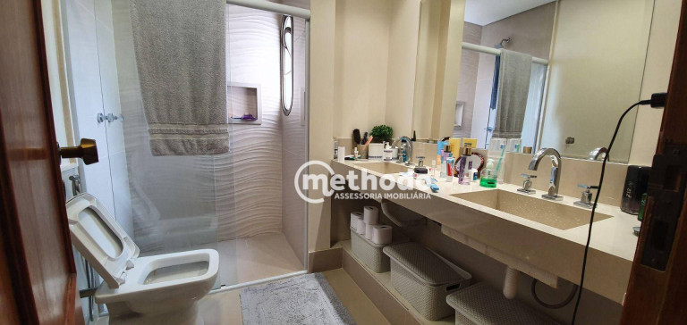 Imagem Apartamento com 3 Quartos à Venda, 155 m² em Centro - Campinas