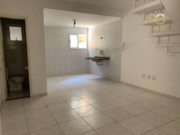 Imagem Sobrado com 2 Quartos à Venda, 74 m² em Canto Do Forte - Praia Grande Imagem Sobrado com 2 Quartos à Venda, 74 m² em Canto Do Forte - Praia Grande