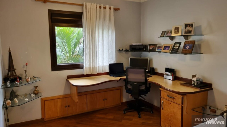 Imagem Apartamento com 3 Quartos à Venda, 200 m² em Sumaré - São Paulo Imagem Apartamento com 3 Quartos à Venda, 200 m² em Sumaré - São Paulo