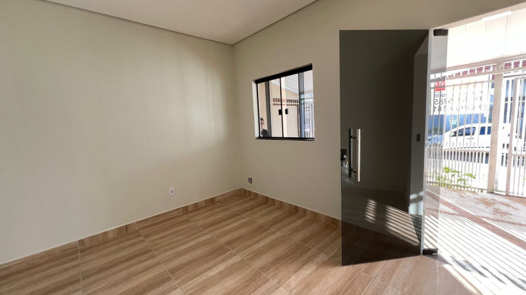 Imagem Casa com 3 Quartos à Venda, 140 m² em Recanto Das Emas - Brasília Imagem Casa com 3 Quartos à Venda, 140 m² em Recanto Das Emas - Brasília