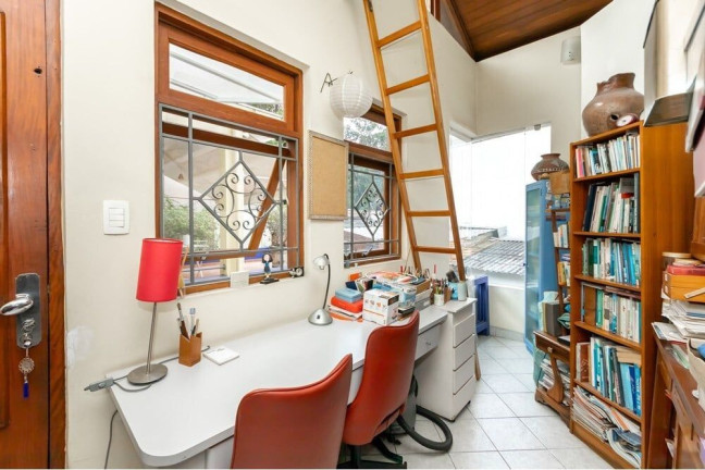 Imagem Casa com 3 Quartos à Venda, 220 m² em Vila Mariana - São Paulo Imagem Casa com 3 Quartos à Venda, 220 m² em Vila Mariana - São Paulo