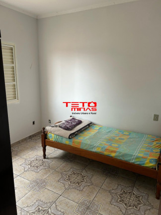 Imagem Casa com 4 Quartos à Venda, 69 m² em Bairro Residencial Carioca - São Lourenço