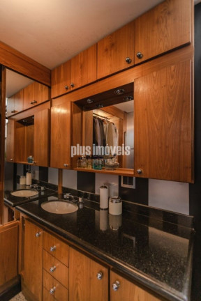 Imagem Apartamento com 3 Quartos à Venda, 355 m² em Real Parque - São Paulo Imagem Apartamento com 3 Quartos à Venda, 355 m² em Real Parque - São Paulo
