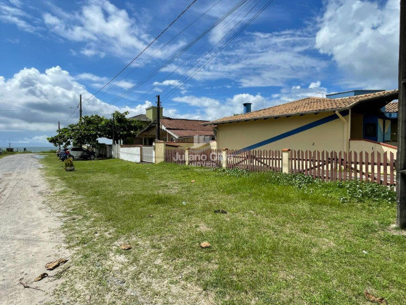 Imagem Casa com 2 Quartos à Venda, 37 m² em Barra Do Sai - Itapoá Imagem Casa com 2 Quartos à Venda, 37 m² em Barra Do Sai - Itapoá