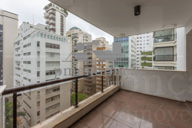 Apartamento com 4 Quartos à Venda, 230 m² em Santa Cecília - São Paulo