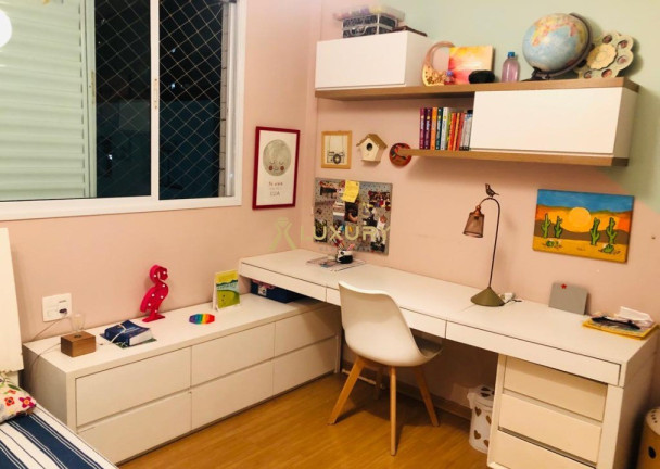 Imagem Imóvel com 4 Quartos à Venda, 130 m² em Funcionários - Belo Horizonte