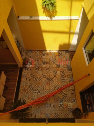 Imagem Casa com 3 Quartos à Venda, 189 m² em Jardim Las Vegas - Santo André Imagem Casa com 3 Quartos à Venda, 189 m² em Jardim Las Vegas - Santo André