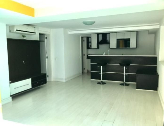Imagem Casa com 4 Quartos à Venda, 501 m² em Várzea - Teresópolis
