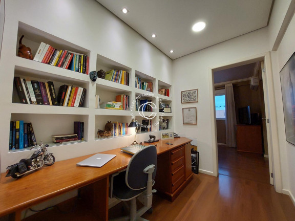 Imagem Apartamento com 2 Quartos à Venda, 84 m² em Centro - Santa Maria