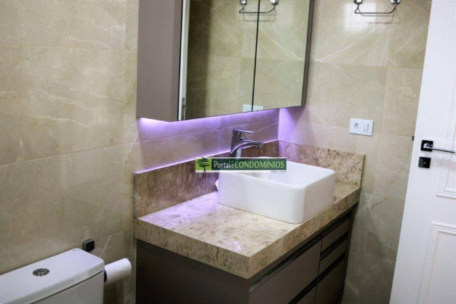 Imagem Casa com 6 Quartos à Venda, 435 m² em Uberaba - Curitiba Imagem Casa com 6 Quartos à Venda, 435 m² em Uberaba - Curitiba