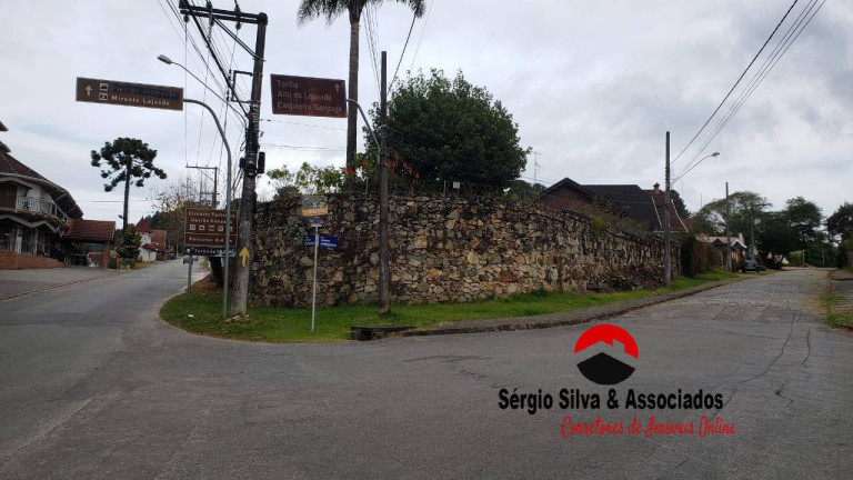 Imagem Terreno à Venda, 542 m² em Campos Do Jordão Imagem Terreno à Venda, 542 m² em Campos Do Jordão