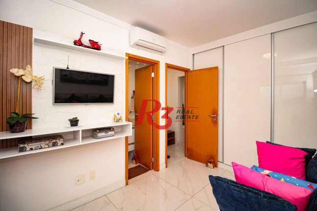Imagem Apartamento com 2 Quartos à Venda, 83 m² em Gonzaga - Santos