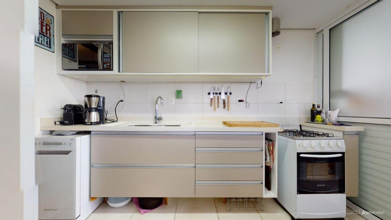 Imagem Apartamento com 3 Quartos à Venda, em Tristeza - Porto Alegre Imagem Apartamento com 3 Quartos à Venda, em Tristeza - Porto Alegre