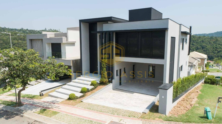 Imagem Casa de Condomínio com 4 Quartos à Venda, 347 m² em Tamboré - Santana De Parnaíba Imagem Casa de Condomínio com 4 Quartos à Venda, 347 m² em Tamboré - Santana De Parnaíba
