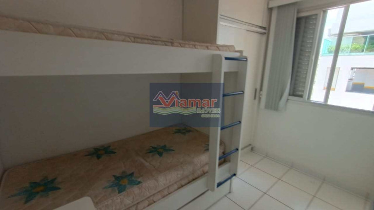 Imagem Apartamento com 2 Quartos à Venda, 75 m² em Astúrias - Guarujá