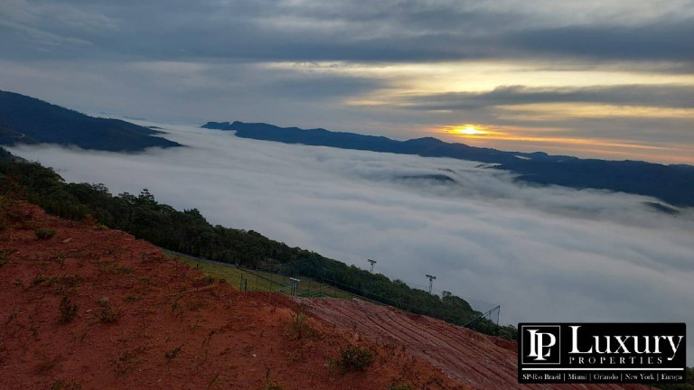 Terreno em Condomínio à Venda,  em Campos Do Jordão