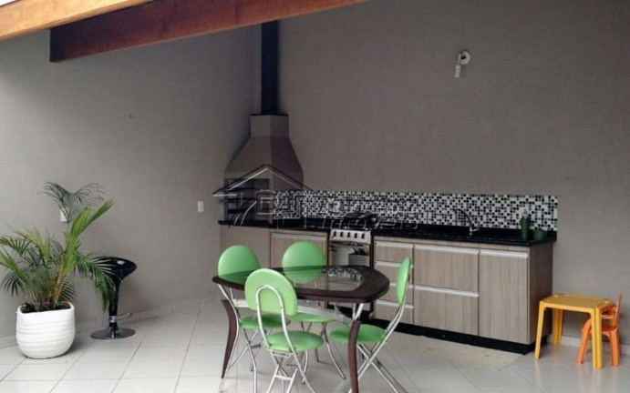 Imagem Casa com 3 Quartos à Venda, 185 m² em Centro - São José Dos Campos Imagem Casa com 3 Quartos à Venda, 185 m² em Centro - São José Dos Campos