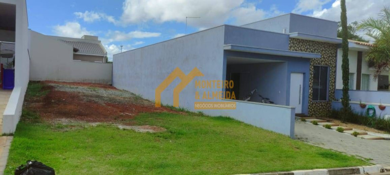 Casa de Condomínio à Venda,  em Vila Progresso - Itapetininga