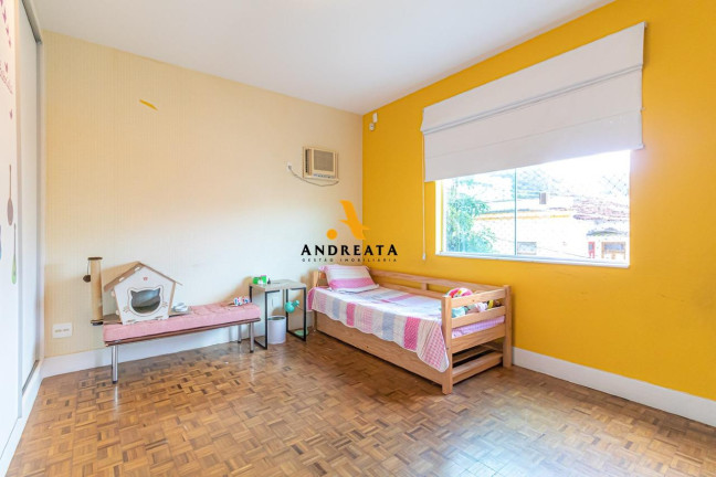 Imagem Casa com 4 Quartos à Venda, 595 m² em Humaitá - Rio De Janeiro