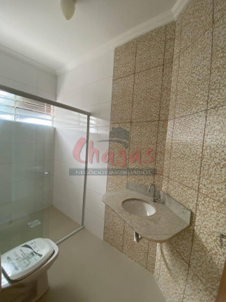 Imagem Sobrado com 5 Quartos à Venda, 390 m² em Centro - Caraguatatuba Imagem Sobrado com 5 Quartos à Venda, 390 m² em Centro - Caraguatatuba