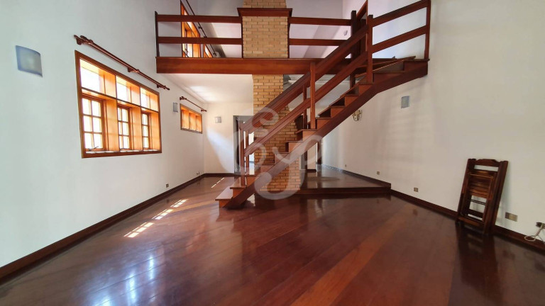 Casa de Condomínio com 3 Quartos à Venda, 300 m² em Alphaville - Santana De Parnaíba