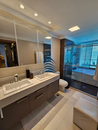Imagem Imóvel com 4 Quartos à Venda, 242 m² em Jaguaribe - Salvador