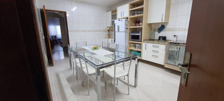 Imagem Casa com 3 Quartos à Venda, 224 m² em Vila Guarani - Santo André