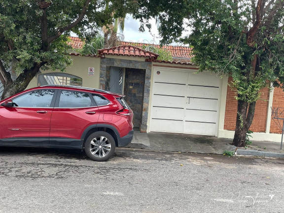 Casa com 3 Quartos à Venda, 132 m² em Setor Coimbra - Goiânia