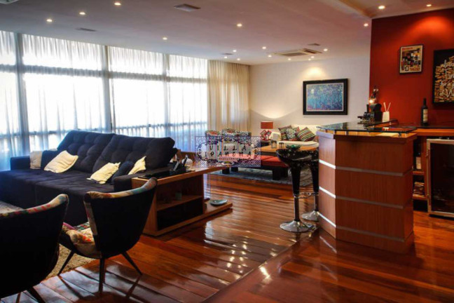 Imagem Apartamento com 5 Quartos à Venda, 294 m² em Tijuca - Rio De Janeiro Imagem Apartamento com 5 Quartos à Venda, 294 m² em Tijuca - Rio De Janeiro