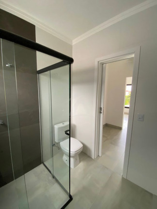 Sobrado com 3 Quartos à Venda, 129 m² em Mariluz - Itapoá